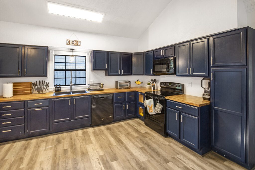 3d1758b2 4255 4b71 a942 d6a242ddc2e0