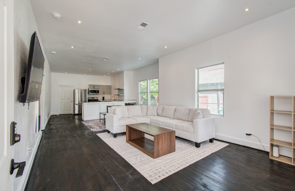 84ed8325 0c9c 4480 91e7 a6e1de81e889