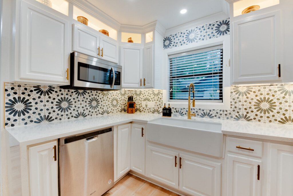 d03ae945 f461 4b10 ab8e 9db9031415e5