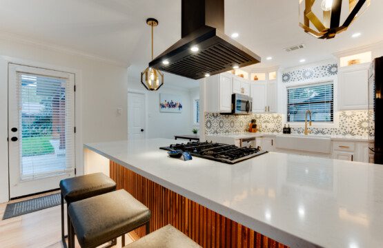 ef4cddb0 368c 4088 bba7 039206b53834