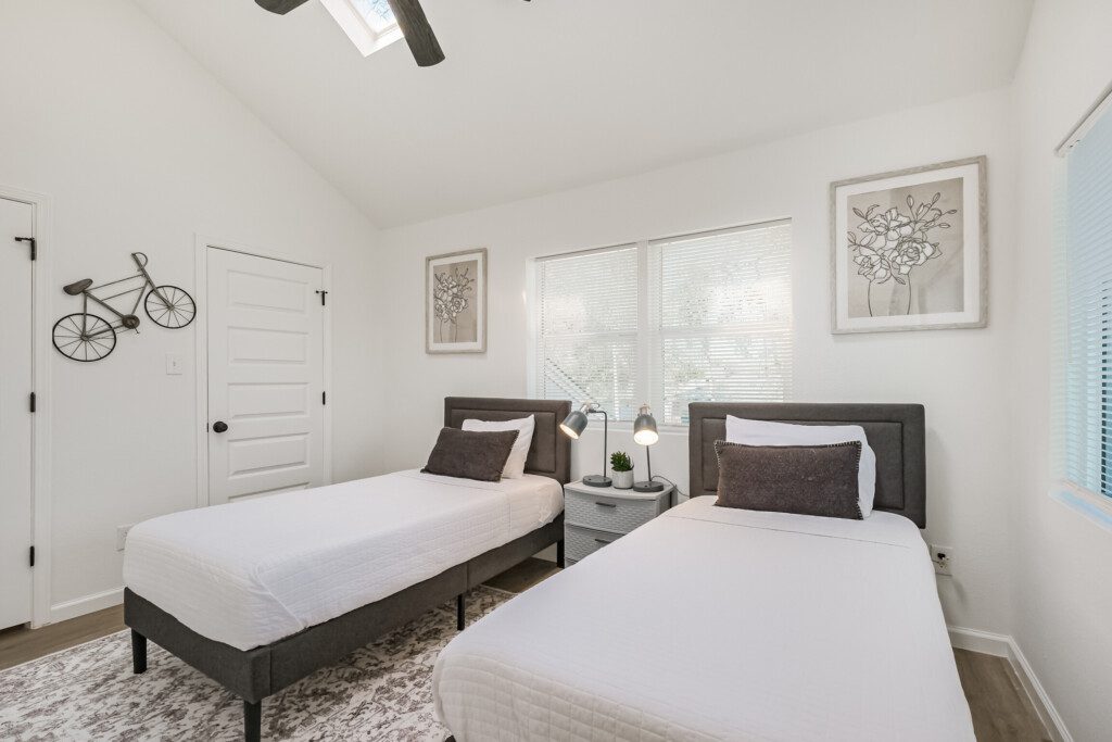 8832361a c263 4706 8384 6f6cf52370f2