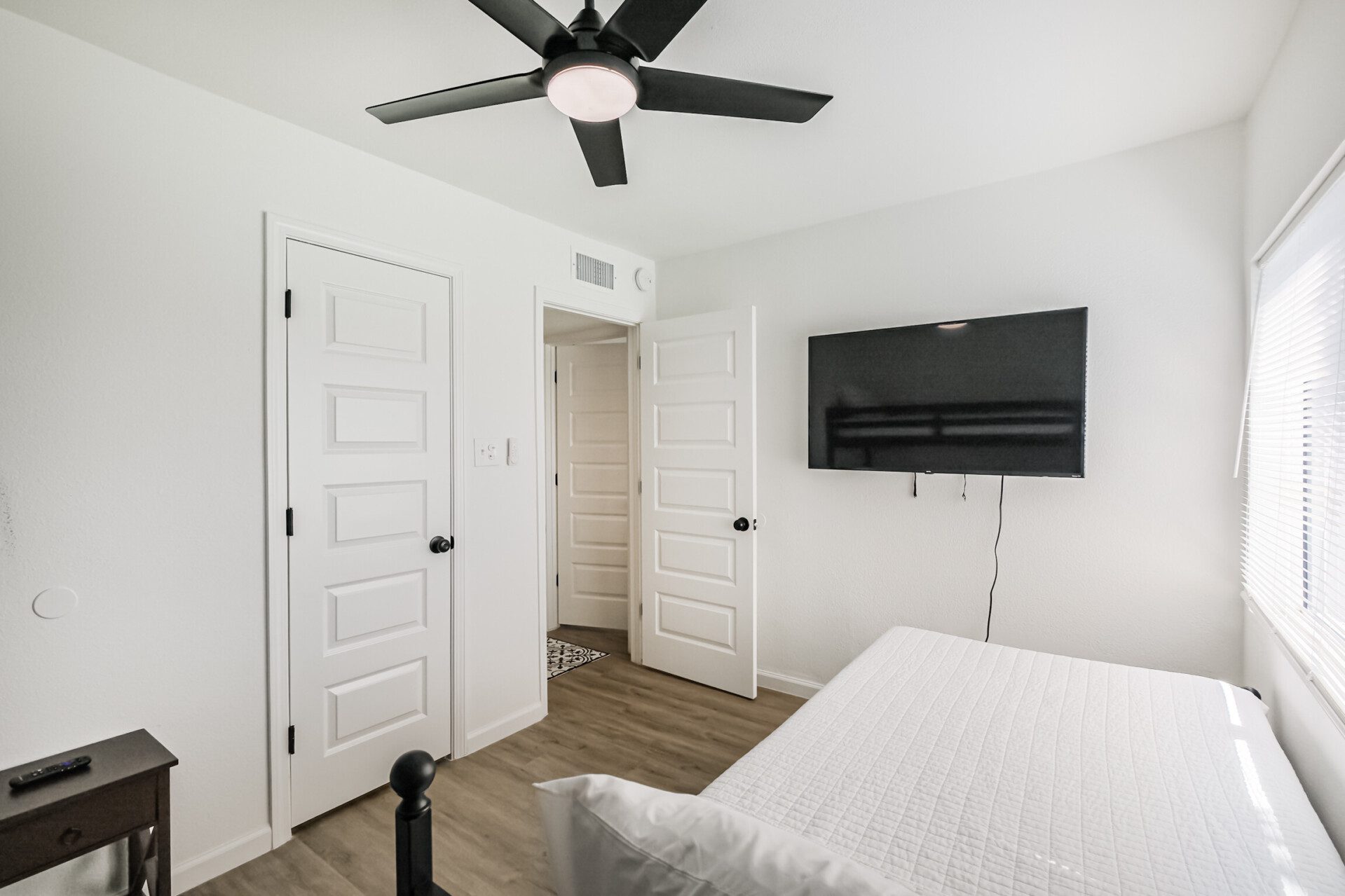 8e42f780 c2b4 493e 956e b8bb782ded28